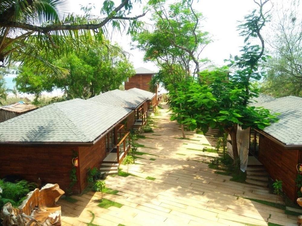 The Baga Beach Resort Buitenkant foto