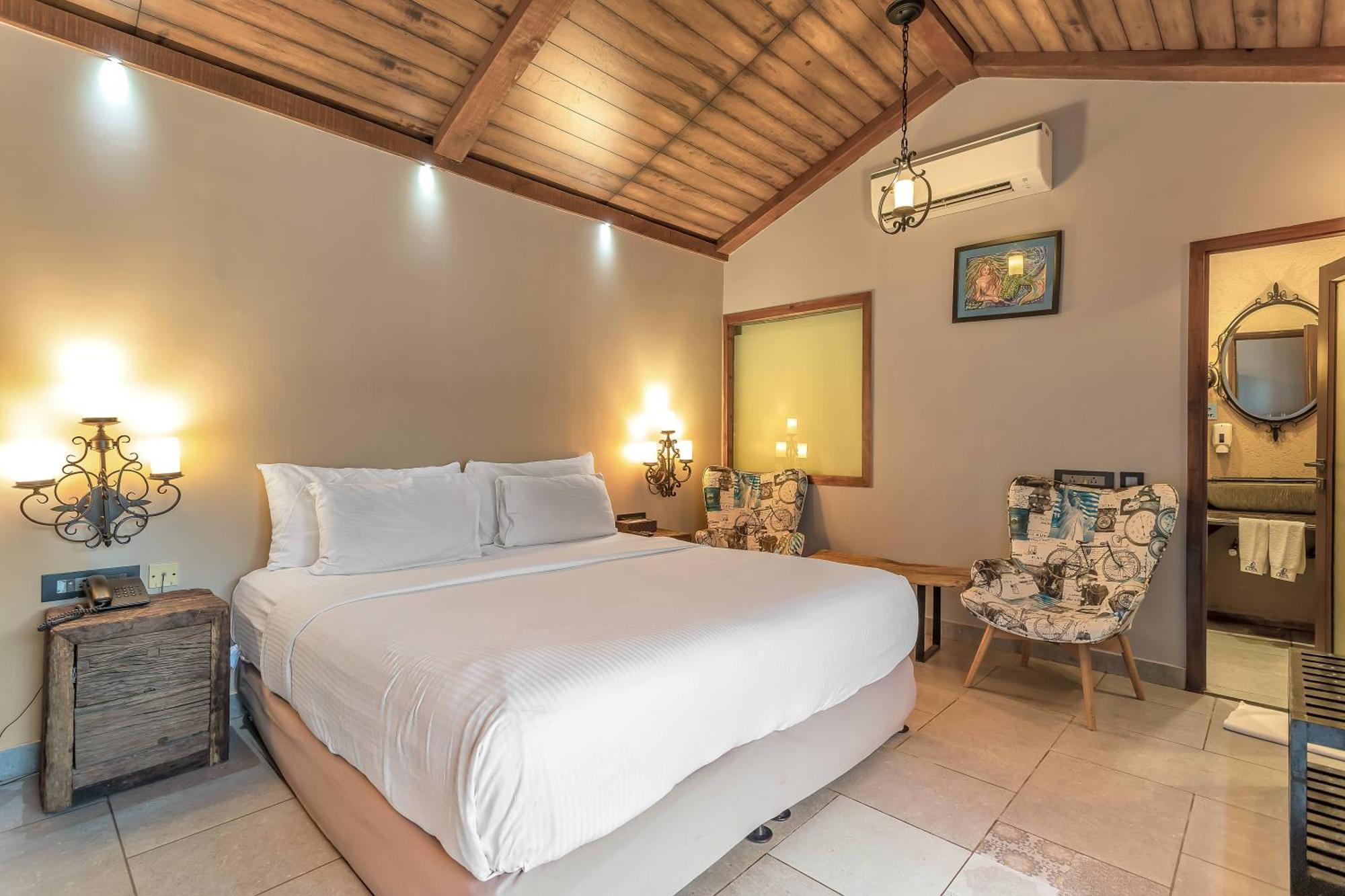 The Baga Beach Resort Buitenkant foto