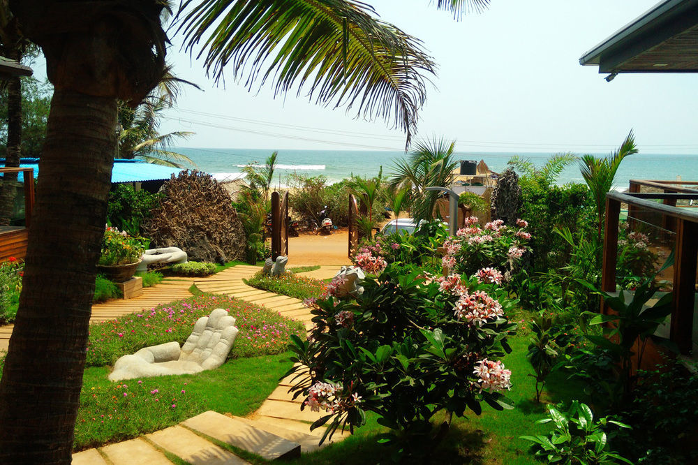 The Baga Beach Resort Buitenkant foto