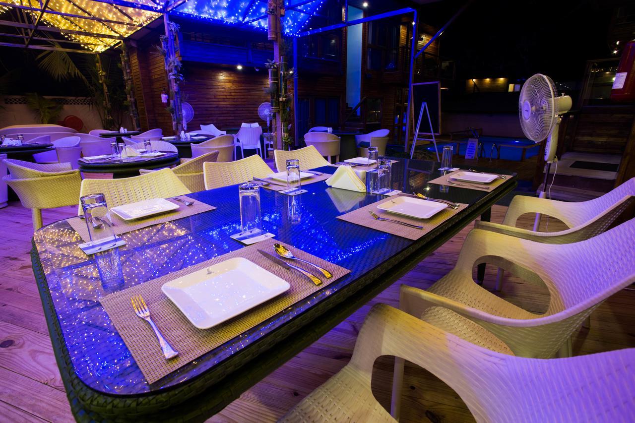 The Baga Beach Resort Buitenkant foto