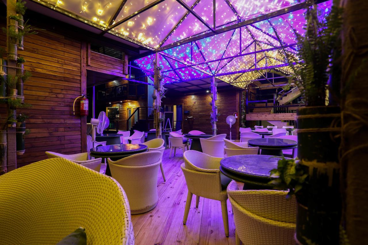 The Baga Beach Resort Buitenkant foto